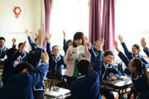 小吊日美女小B君谊中学“新初中”